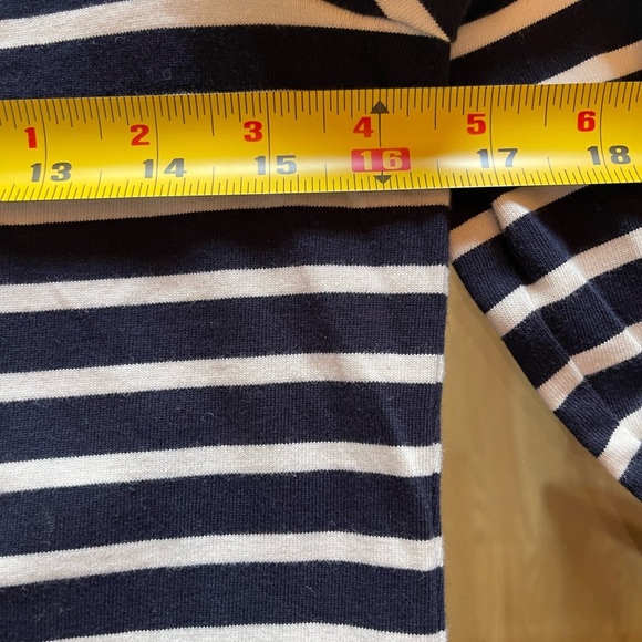 Boden top blue and white size small - Picture 7 of 11